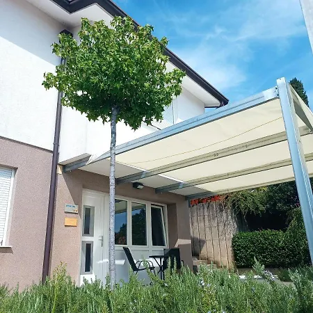 Lägenhet Apartma 31 *